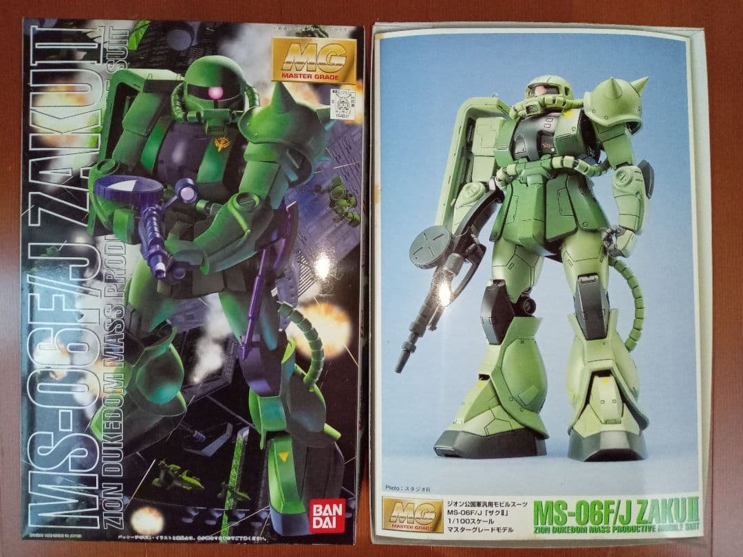 【初期モデル】 1/100 MGシリーズ　ZAKUⅡ　４種 セット